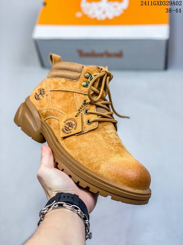 Timberland添柏岚 天伯伦户外中帮休闲大黄靴系列 广东大厂品质 原盒原包装 面料采用意大利顶级磨砂细纹牛皮 搭配防臭防腐真皮乳胶鞋垫 给您完美的穿着体验