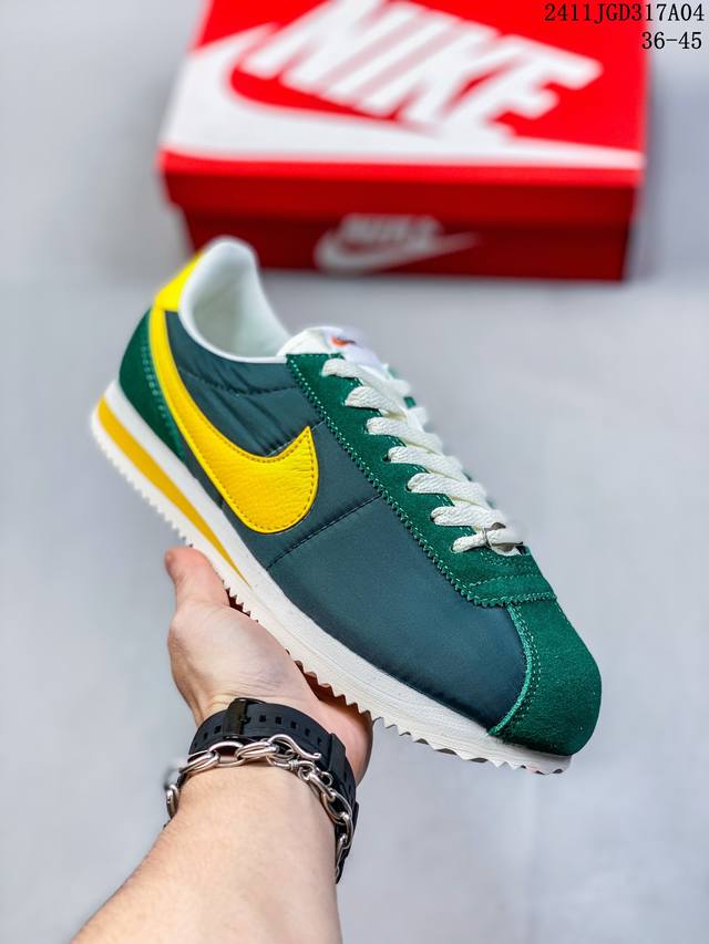 公司级耐克Nike W CORTEZ 阿甘鞋 低帮拼接 慢跑鞋，赋予脚踝灵活舒适感受缓震内底结合全掌型泡棉鞋底，营造舒适脚感人字型抓地底纹，有效提升抓地力 尺码