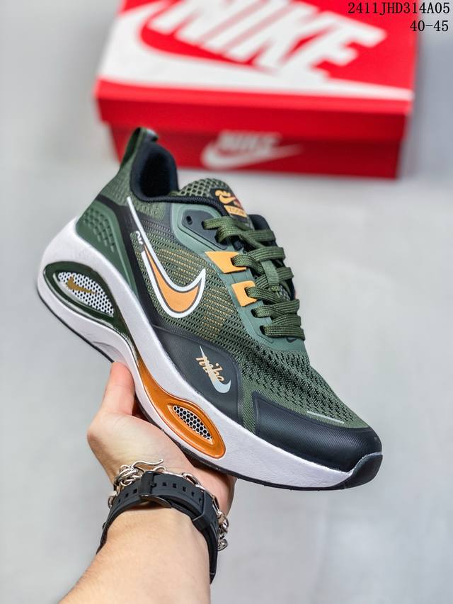 公司级NIKE AIR WINFLO V2登月 网面休闲跑步鞋，超轻耐磨缓震 时尚休闲 健身运动 马拉松跑步鞋 货号:DA9836-004 尺码:40-45 编