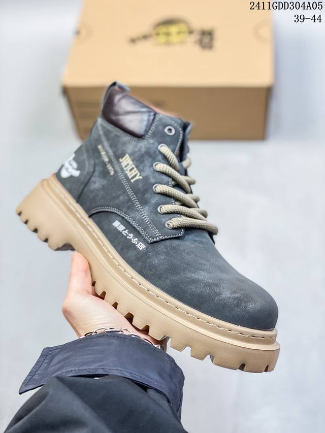 著名工鞋品牌-马汀博士Dr. Martens 1460 Smooth Leather Platform系列高帮英伦骑士朋克复古机车松糕厚底粗跟增高马丁靴 编码：