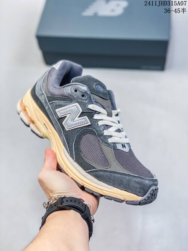 公司货新百伦New Balance ML2002 系列复古老爹风 男女情侣百搭慢运动 采用拼接网眼织物鞋面 后跟搭载外露缓震胶 尺码：36-45半 编码：11J