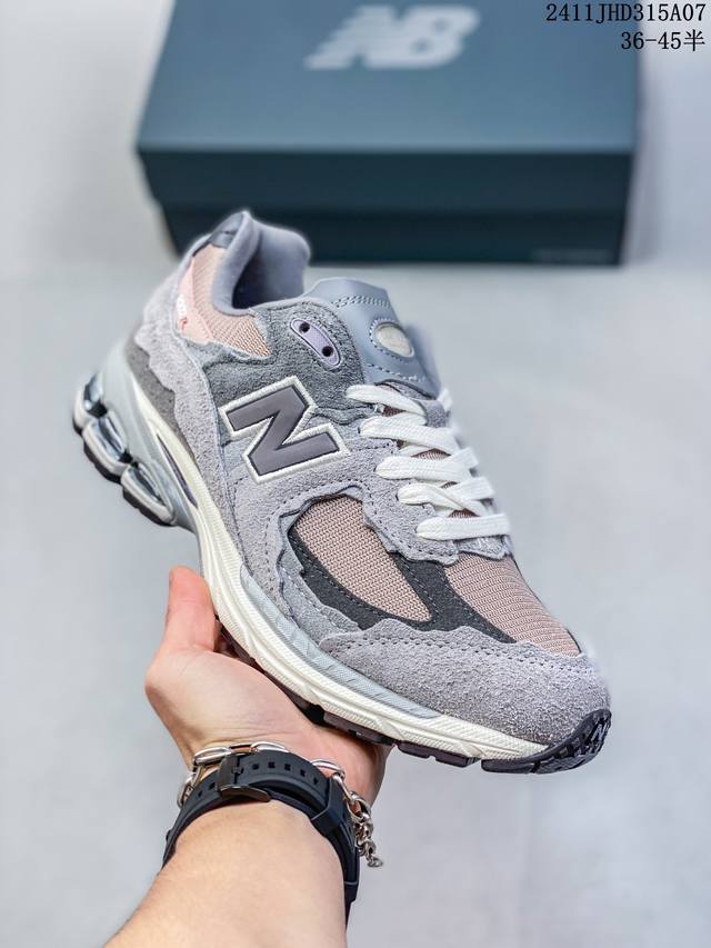 公司货新百伦New Balance ML2002 系列复古老爹风 男女情侣百搭慢运动 采用拼接网眼织物鞋面 后跟搭载外露缓震胶 尺码：36-45半 编码：11J