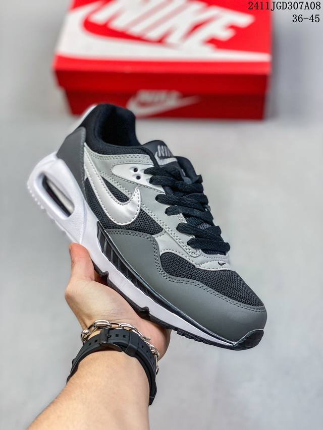 耐克 NIKE Air Max Correlate 气垫缓震耐磨运动鞋时尚潮流休闲透气跑步鞋，选用网眼鞋面，脚感舒适透气。鞋舌、鞋侧及后跟处饰有品牌标识，简约大