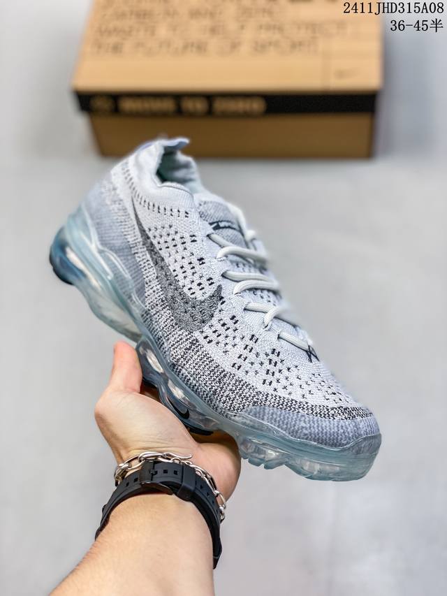 Nike Air Vapor max Fly knit Oreo 防滑跑步鞋 微翘式鞋头设计,响应灵活。采用经典鞋型,融入全新细节点缀,整体简约且富有质感。鞋底