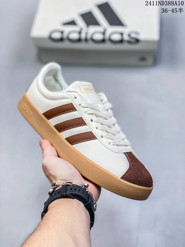 公司级Adidas Neo VL Court 2.0 百搭单品 绒面麂皮防滑耐磨轻便低帮板鞋 整双鞋以传统的低帮呈现的清新造型 鞋头优先头层反毛皮 包裹保证优秀