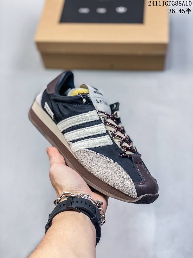 公司级Adidas originals R71 阿迪达斯 织物绒面革皮革 运动舒适 减震防滑耐磨 低帮 生活休闲鞋 货号:IH1321 尺码:36 36.5 3