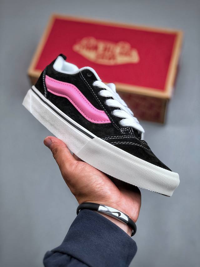 Vans Knu Skool 百搭休闲防滑减震低帮 板鞋男女同款 颜色：vans 面包黑粉 尺码：35-44 半