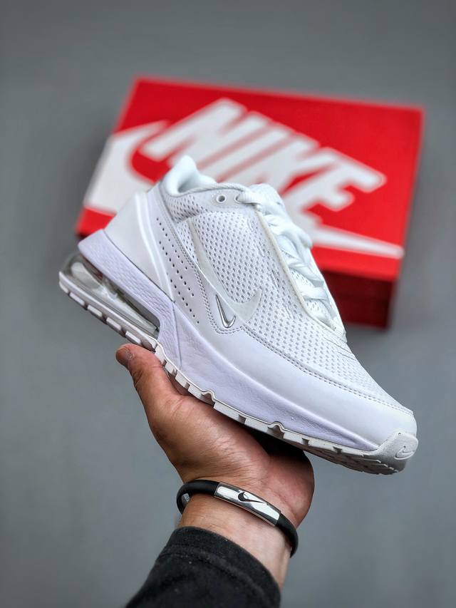 福利特价 Nike Air Max Pulse 气垫透气跑鞋 #鞋身大面积网眼材质，满足透气性需求。中底搭载一块与AirMax270类似的超大体积AirMax气