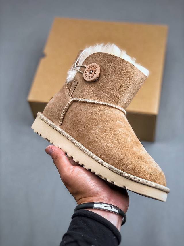 全网最齐 ugg 90个配色 市面顶级版本 UGG Bailey Mini 木扣款 羊皮毛一体雪地靴女款 广州外贸大厂生产 鞋头到鞋垫真羊皮毛一体 独立外盒包装