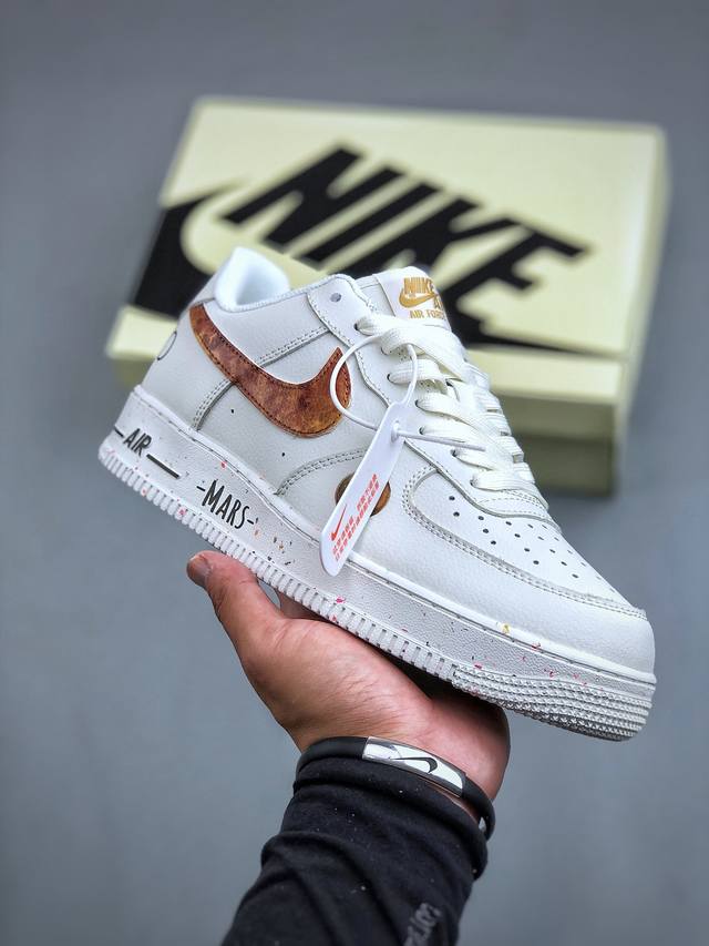 Nike Air Force 1‘07 Low 星空 空军一号低帮休闲板鞋 XQ 1822 #原楦头原纸板 原装鞋盒 定制五金配件 内置全掌气垫 原厂鞋底尺码：