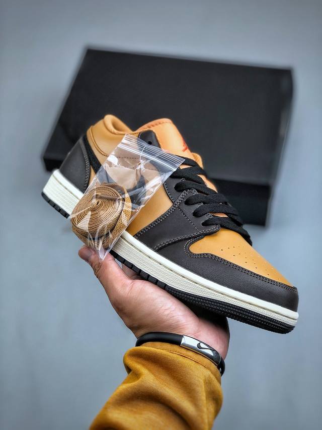 Air Jordan 1 Low ”Flax Baroque Brown“ AJ1 乔1棕褐色 低帮文化篮球鞋 #配色鞋面采用亚麻皮革制成，棕褐色色调体现了秋季