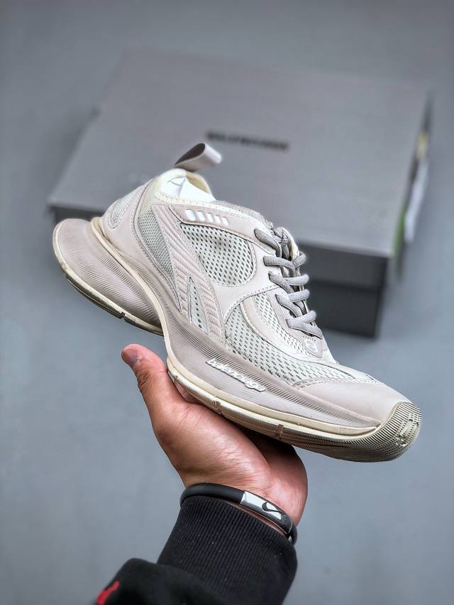 法国高端奢侈品牌-巴黎世家BALENCIAGA Circuit Sneakers 环道系列低帮复古阔型底姥爹风潮流百搭休闲慢跑鞋“网织白灰荧光绿”793945