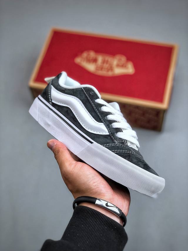 Vans Knu-Skool VR3 LX 万斯低帮复古休闲硫化板鞋 肥胖版大LOGO 原版全皮猪八面料 尺码：35 36 36.5 37 38 38.5 39