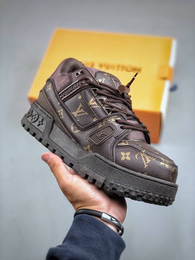 独家新品 独家半码 Virgil Abloh亲自操刀设计全新LV路易威登Louis Vuitton Trainer Maxi 小胖丁低帮 尺码：36-46 半