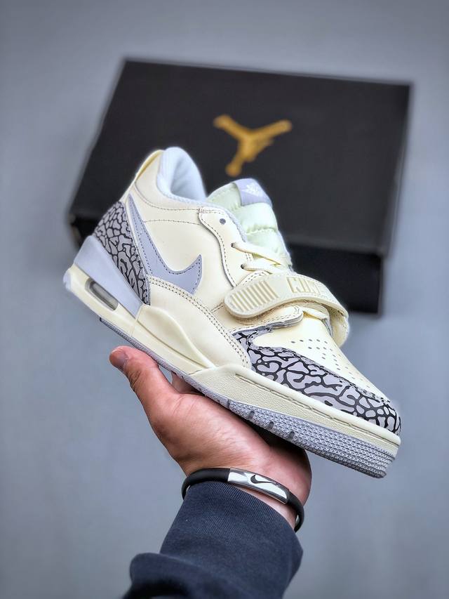 Air Jordan Legacy 312 经典配色官方货号：FQ7827 101 有着交错结合的设计，它的名字就展现出它所包含的鞋款元素，312 分别对应了