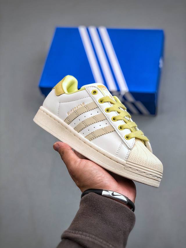 配件丢失扣10 Adidas Originals Superstar经典贝壳头系列低帮百搭休闲运动板鞋 IF1805 尺码：35-40 半