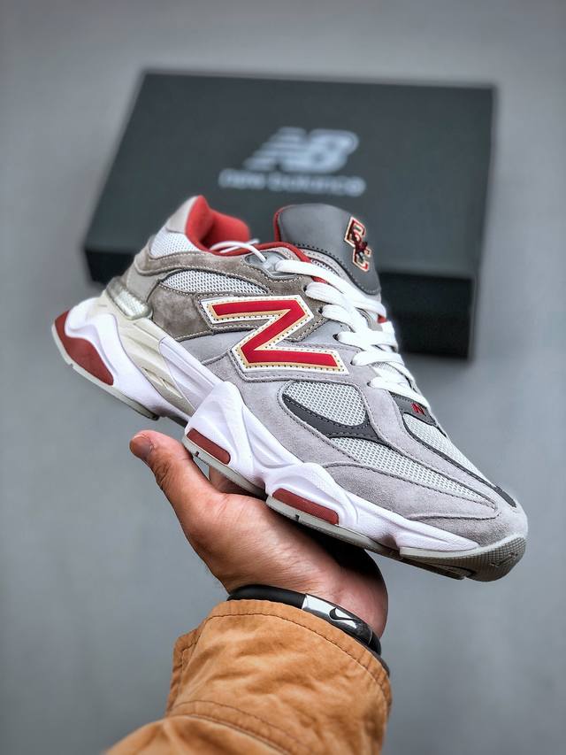 纯原版本 Joe Freshgoods x New Balance NB9060 联名款 复古休闲运动慢跑鞋 鞋款灵感源自设计师本人对夏日的怀日回忆。鞋面大身由