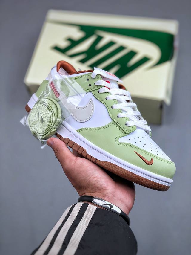 Nike SB Dunk Low 青苹果白绿 独家版型蒸餾加工帶來的是更好的视觉和脚感体验大厂纯原品质出货 清洁度 电绣工艺 皮料切割干净无任何毛边 细节完美