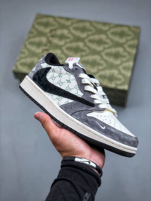 Travis Scott x Fragment Design x Air Jordan 1 Low OG SP AJ1 乔1 古驰联名-米白深蓝翻毛 低帮文化休