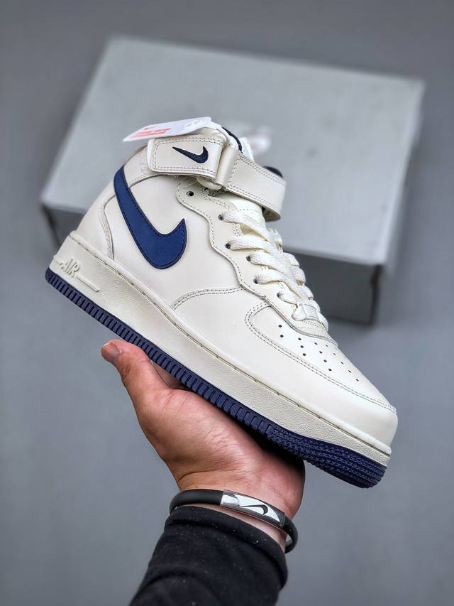 特价 Nike Air Force 1 MID 白蓝 原装级别 原楦头原纸板 打造纯正空军版型#专注外贸渠道 #原盒配件 拉帮完美 货号：CT7879 994