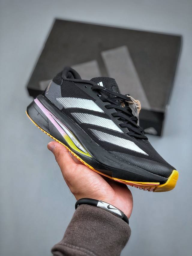 Adidas Adizero SL 2 零度2系列低帮轻便透气竞速休闲运动慢跑鞋 采用呼吸网织物热熔面料材质 中底搭载Lightstrike高密度发泡+前掌单块