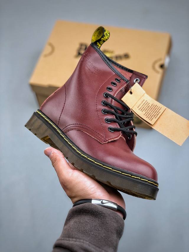 著名工鞋品牌-马汀博士Dr. Martens Bex 8-Eye Boot 1460系列复古八孔系带全皮马丁靴 尺码：36-45