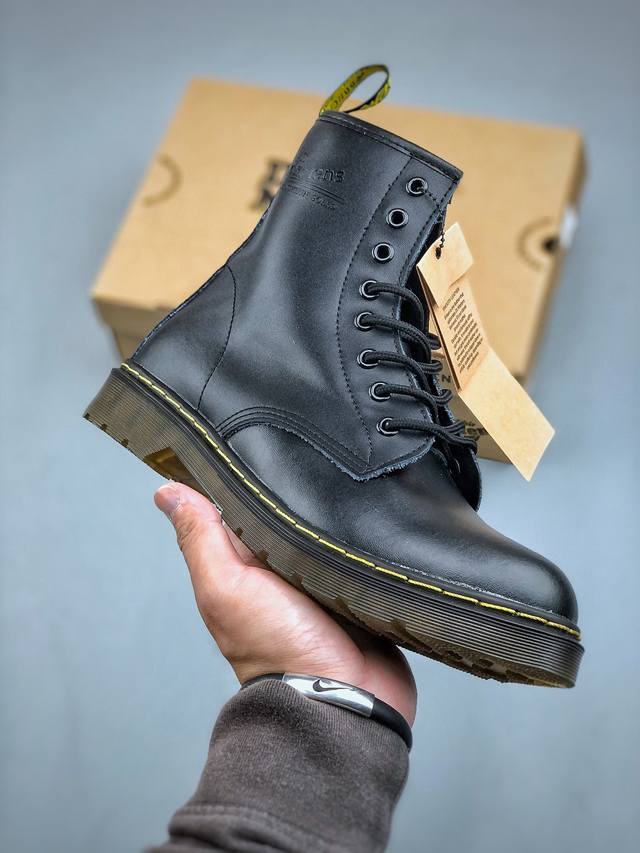 著名工鞋品牌-马汀博士Dr. Martens Bex 8-Eye Boot 1460系列复古八孔系带全皮马丁靴 尺码：36-45