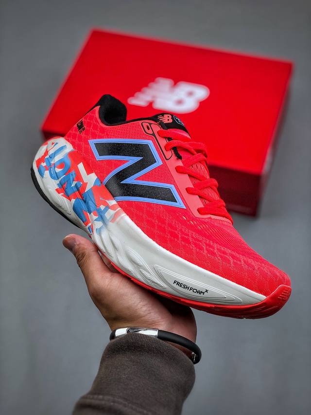 New Balance Fresh Foam x More V4 厚底时尚休闲跑鞋舒适耐磨低帮跑步鞋 受到Fresh Foam1080舒适骑行的启发 EVOZV