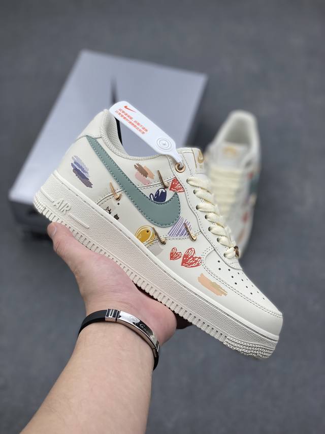 官方爆款定制 二次元主题 Nike Air Force 1 Low’07 薄荷曼波 米金喷绘 空军一号低帮休闲板鞋 定制皮料 原厂3D打印 定制鞋盒 原楦原纸板