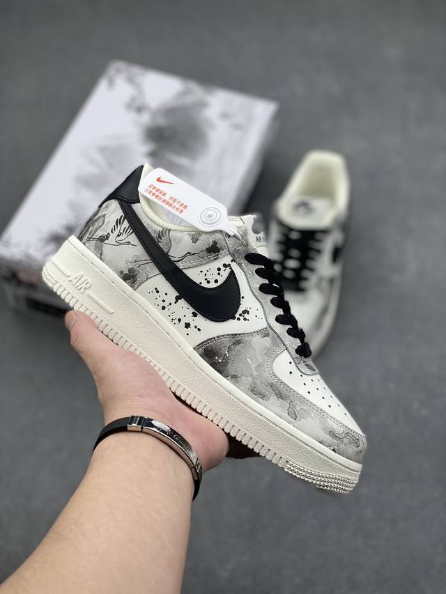 新品出货 公司级 Nike Air Force 1 Low ’07 山水墨画配色 空军一号低帮休闲板鞋 原厂定制皮料 原盒原包装 原楦原纸板 纯正版型 正品NF