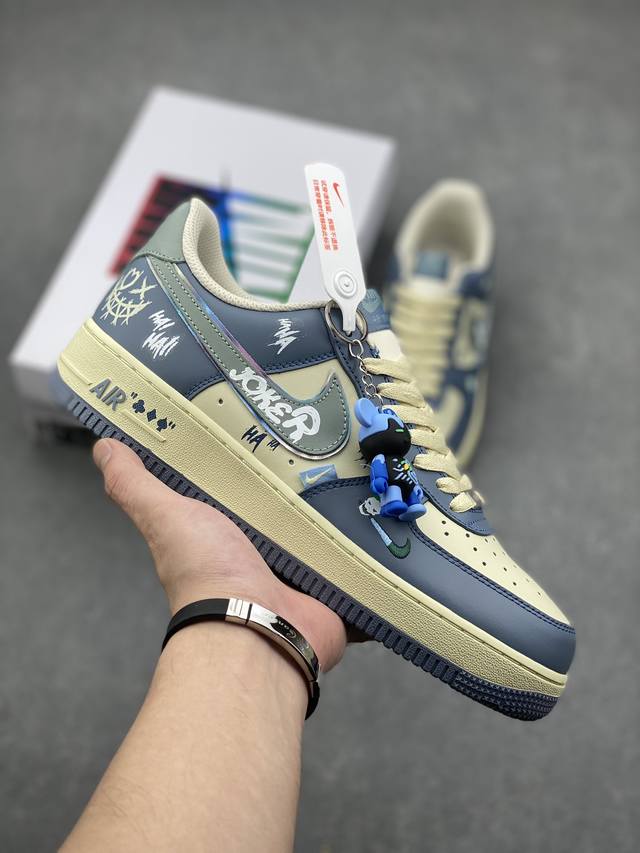 独家实拍 Nike Air Force 1 Low “Ghost Fire Clown”万圣节主题系列 “鬼火小丑” 空军一号低帮休闲运动板鞋 鬼火小丑脸上涂抹