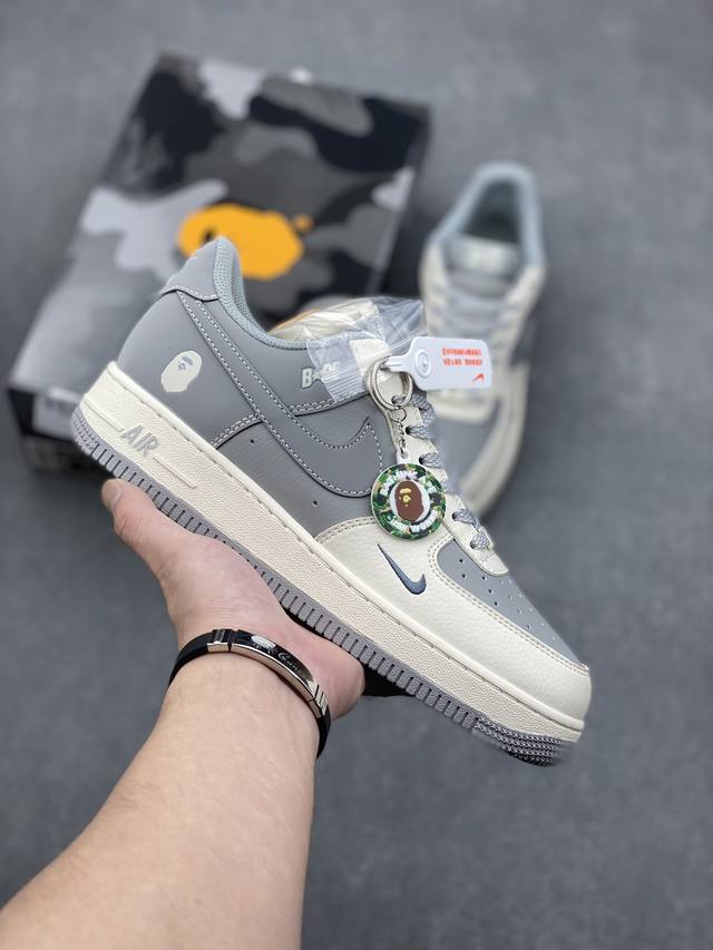 海外限量发售！公司级NIke Air Force 1 '07 Low “Bape联名--米灰”空军一号 低帮 运动鞋 休闲鞋 折边针车 工艺难度大 原楦头原纸板