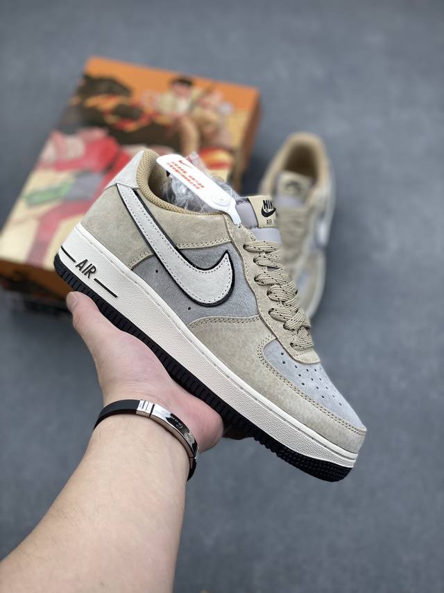 海外发售 创意定制联乘 漫画著作阿基拉 主人公 公司级 AKIRA×Nike Air Force 1 Low ’07 卡其灰 麂皮 满天星配色 空军一号低帮休闲