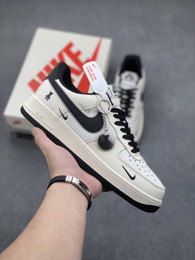 海外限量发售！公司级NIke Air Force 1 '07 Low “暴力熊联名--亚麻米黑”空军一号 低帮 运动鞋 休闲鞋 折边针车 工艺难度大 原楦头原纸