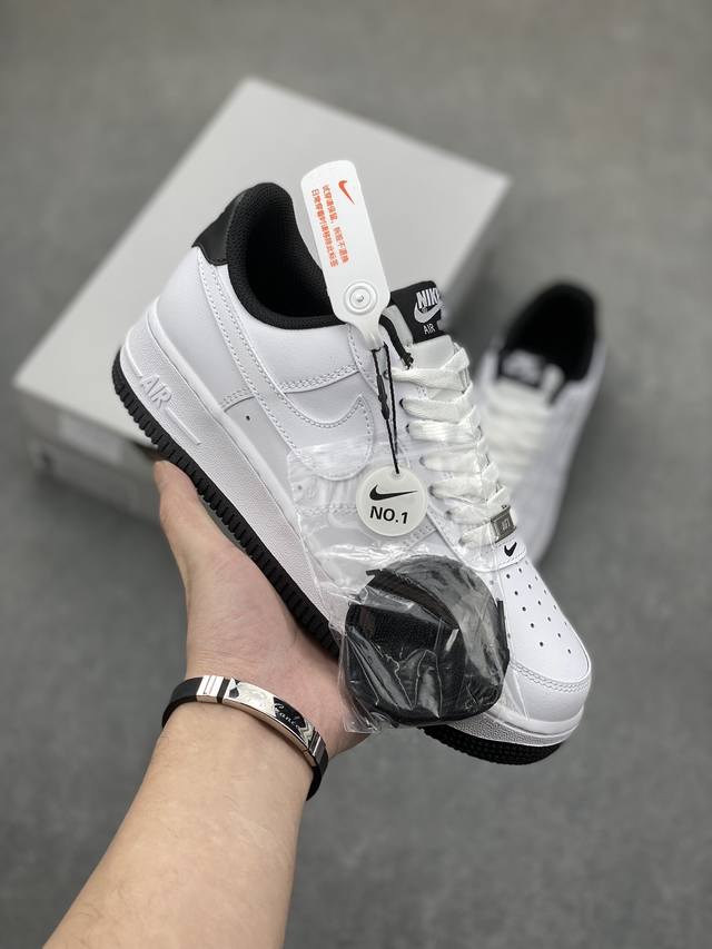 放店140 白黑 独家实拍 No.1版本 遥遥领先 纯原级别 Nike Air Force 1 Low “白黑” 货号：DR9867-102 原厂冲刀皮料切割干