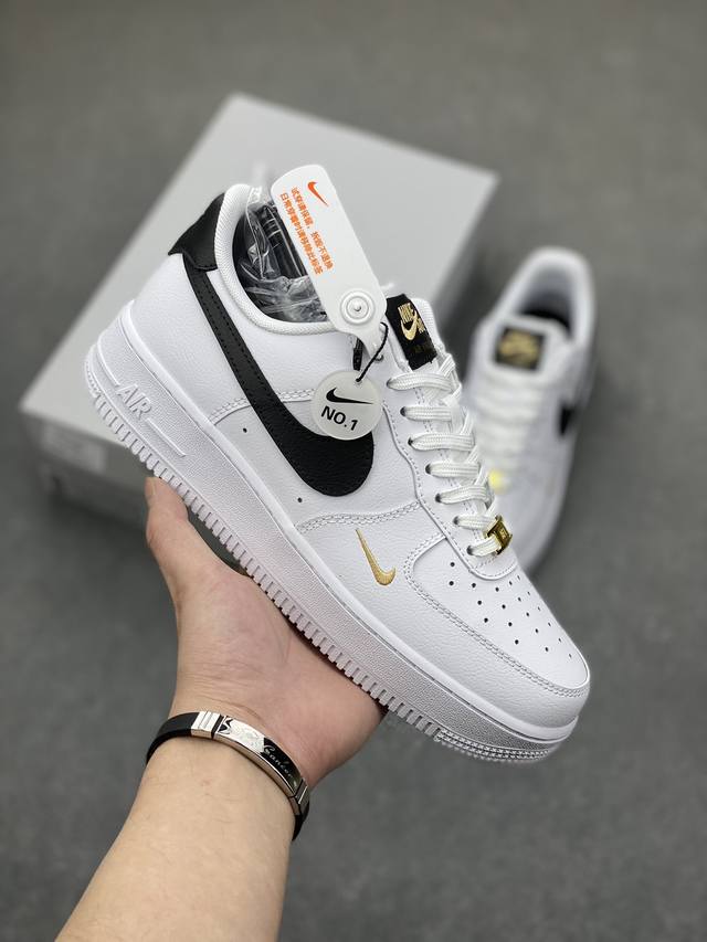 p140 独家实拍 No.1版本 遥遥领先 纯原级别 Nike Air Force 1 Low “” 货号：CZ0 -102 原厂冲刀皮料切割干净 无任何毛边