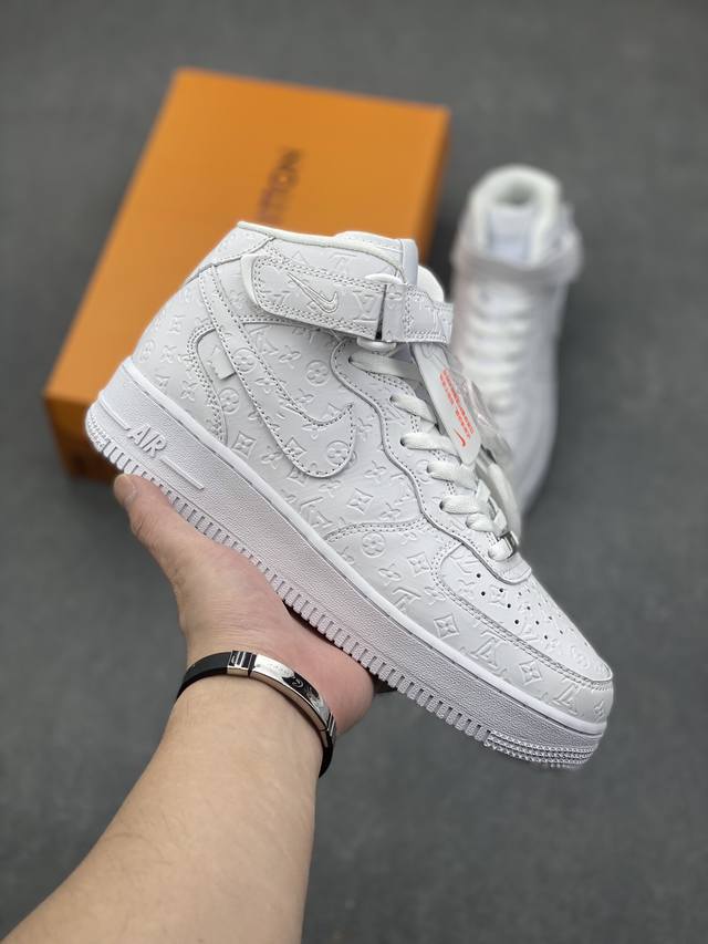 海外限量发售！公司级NIke Air Force 1 '07 Low “LV联名--白马王子”空军一号 中帮 运动鞋 休闲鞋 折边针车 工艺难度大 原楦头原纸板