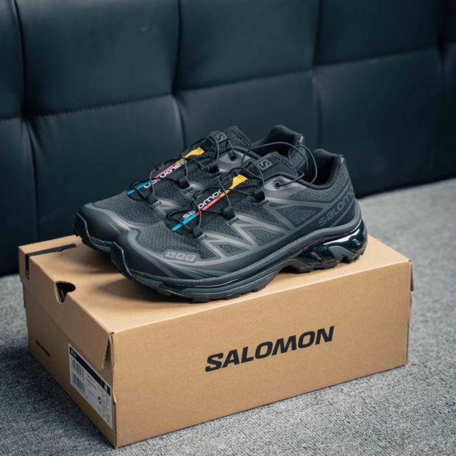 放店190 Salomon XT-6 GTX 萨洛蒙户外越野跑鞋 鞋面采用SENSIFIT贴合技术 全方位贴合包裹脚型 鞋跟部鞋底牵引设计 提供强大的抓地性能