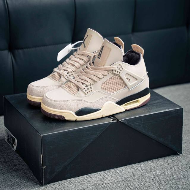 Air Jordan AJ4 原鞋开发原楦原纸板同源开发 完美呈现乔4的版型 内侧正确双色网格 还原细节 原厂皮料 正确气垫颜色 正确网格工艺 正确拉帮工艺 全