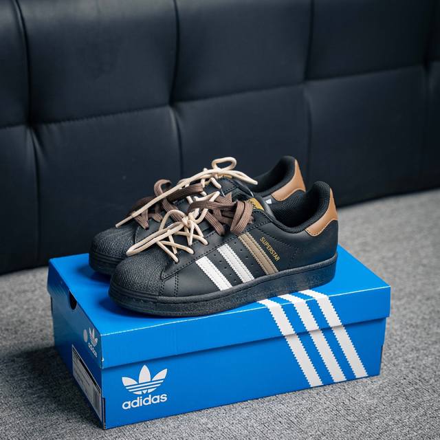 阿迪达斯Adidas三叶草 Originals Superstar贝壳头系列低帮经典百搭休闲运动板鞋 货号；EG4959 尺码：35 36 36.5 37 38