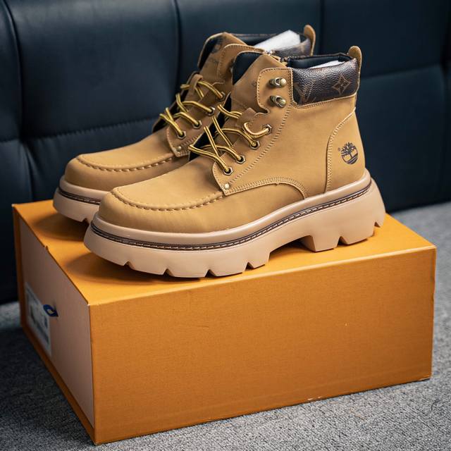 新货Lv x Timberland Lv联名添柏岚大黄靴 顶奢流量品牌与时代经典的结合之作 巴黎时装首秀 #代购专供品质 高弹Modern 外置防滑橡塑发泡超轻