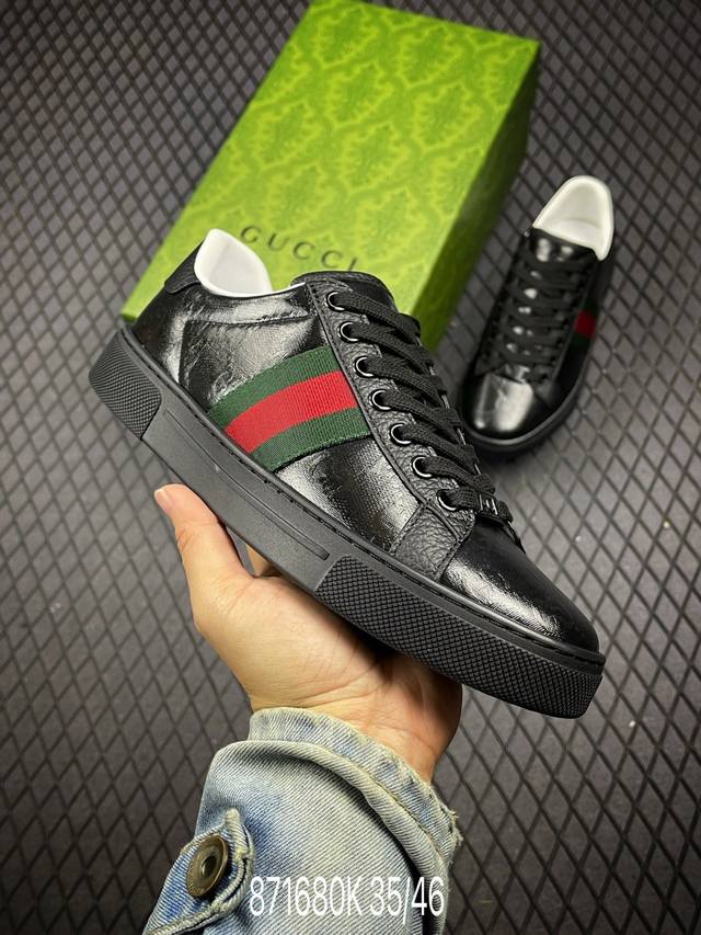 GUCCI 2024轻奢单品 古驰百搭休闲运动板鞋 明星同款 小红书爆款 精选头层小牛皮 鞋面走线工整 清晰质感 高端时尚 简约大气 防滑舒适 鞋底采用固特异内