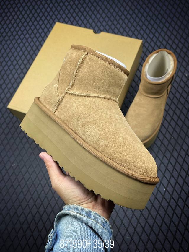 F全网最齐 ugg 90个配色 市面顶级版本 UGG 厚底中筒5cm 小红书爆款 广州外贸大厂生产 鞋头到鞋垫真羊皮毛一体 独立外盒包装 芯片 带防水工艺 区别