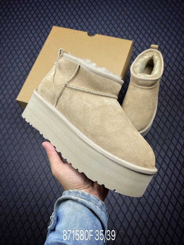 F全网最齐 ugg 90个配色 市面顶级版本 UGG 厚底短筒5cm 小红书爆款 广州外贸大厂生产 鞋头到鞋垫真羊皮毛一体 独立外盒包装 芯片 带防水工艺 区别