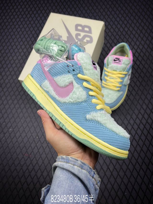 耐克NIKE DUNK LOW 扣篮系列 复古低帮休闲运动滑板板鞋 采用脚感柔软舒适ZoomAir气垫 有效吸收滑板等极限运动在落地时带来的冲击力 为街头运动者