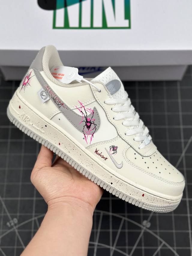 Nk Air Force 1'07 Low Mercury Spider 万圣节主题 水银蜘蛛 空军一号低帮休闲板鞋 #当万圣的钟声响起，水银蜘蛛开始在废弃的古