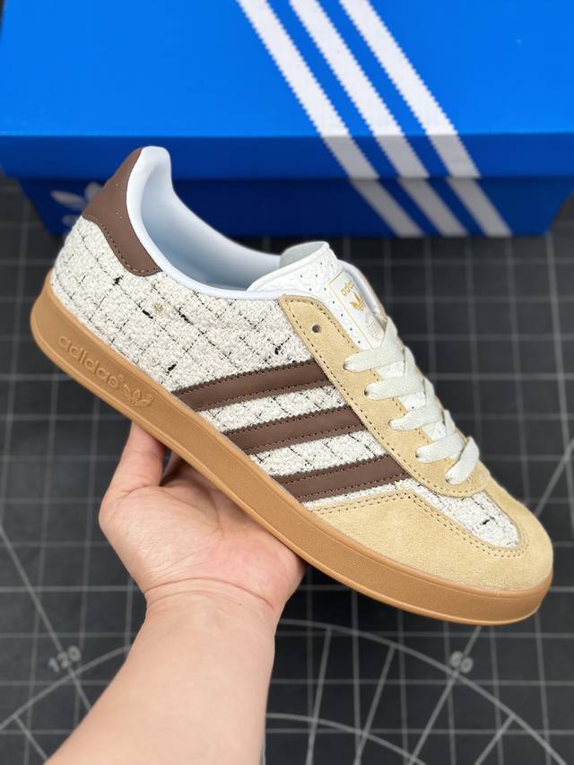 阿迪达斯Adidas originals Gazelle Indoor 百搭单品 三叶草复古防滑耐磨低帮板鞋 自1960年代发售以来，“GAZELLE”系列凭借