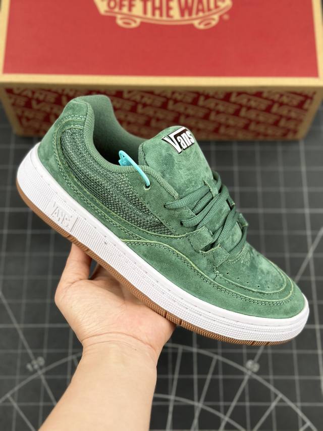 Vans Rowan 2 二代滑板鞋 休闲运动鞋 “专业职业滑板运动鞋，第二代终于出货”小众鞋型，专业滑手看过来！内置减震气垫，防滑华夫格大底！ 货号：VN0A