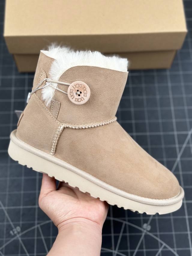 全网最齐 ugg 90个配色 市面顶级版本 UGG Bailey Mini 木扣款 羊皮毛一体雪地靴女款 广州外贸大厂生产 鞋头到鞋垫真羊皮毛一体 独立外盒包装