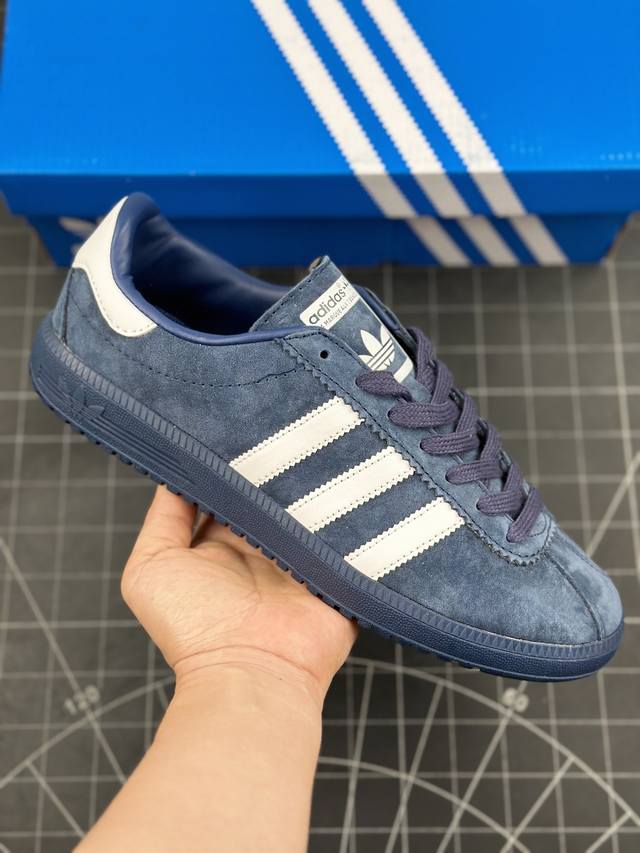 Adidas Originals Bermuda 马卡龙配色 绒面麂皮防滑耐磨轻便低帮板鞋 整双鞋以传统的低帮呈现的清新造型 鞋身以细腻的头层猪巴 包裹保证优秀